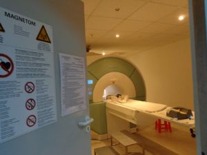 NHỮNG ĐIỀU CẦN BIẾT VỀ CỘNG HƯỞNG TỪ (MRI)